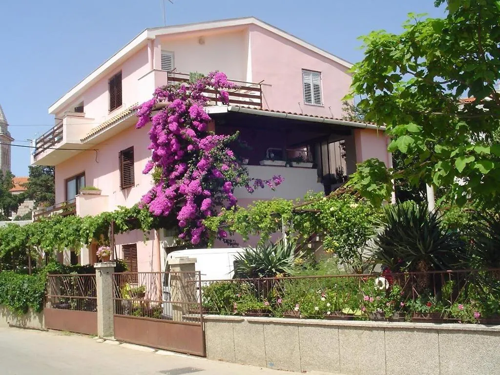 Apartment In Pakostane With Sea View, Balcony, Wifi
