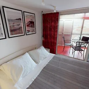 Number 5 Apartment