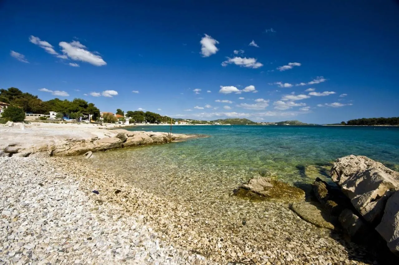 Apartment In Pakostane With Sea View, Balcony, Wifi Kroatien